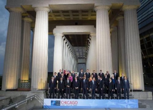 Die Staats- und Regierungschefs beim Nato-Gipfel in Chicago