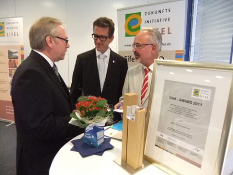 Geschäftsführer Rainer Sievers, Landrat Joachim Streit und Städteregionsrat Helmut Etschenberg