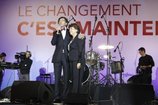 Elio Di Rupo mit Martine Aubry auf der Place de la Concorde