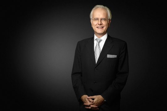 Harald Schmidt wechselt zum Bezahlsender Sky