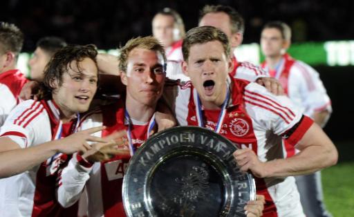 Vertongen Und Alderweireld Feiern Titel Mit Ajax Amsterdam