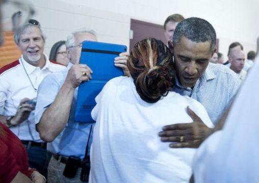 Obama besucht Helfer und Überlebende in Colorado Springs