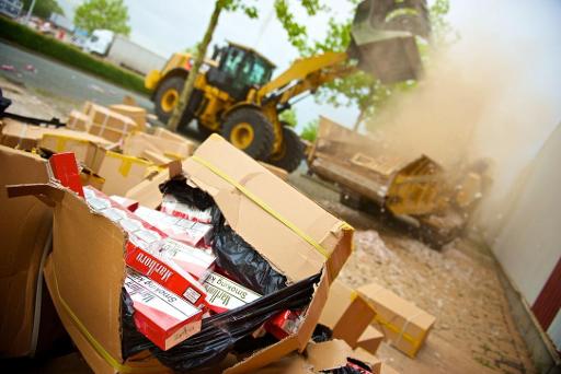 Vernichtung von 151 Millionen gefälschten Zigaretten