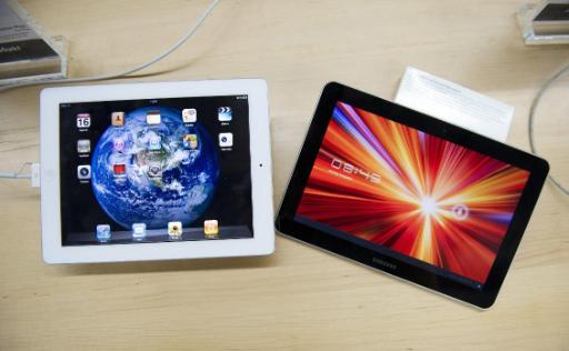 Apple iPad vs. Samsung Galaxy Tab (Bild: RobertVos/epa))