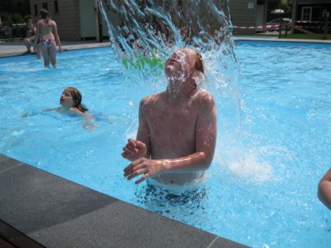 Der Sommer ist da: Besuch im Freibad von Wiesenbach