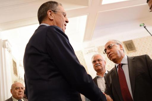 Der russische Außenminister Sergej Lawrow mit dem Vorsitzenden des Syrischen Nationalrats (SNC), Abdelbaset Seida