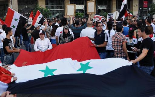 Assad-Anhänger demonstrieren nach dem Anschlag