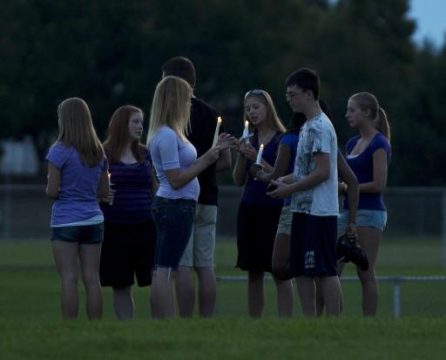 Eine Mahnwache in Aurora, Colorado