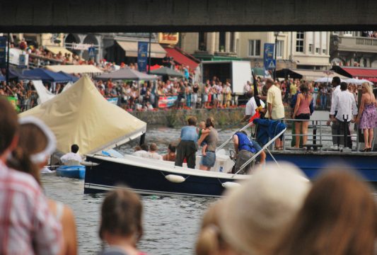 Brücke eingestürzt: Glück im Unglück in Dinant