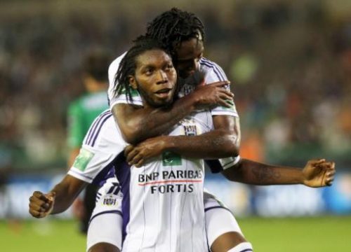 Dieumerci Mbokani trifft drei Mal für Anderlecht