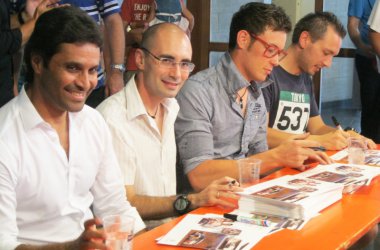 Neuville-Fantag: Autogrammstunde im Triangel St. Vith