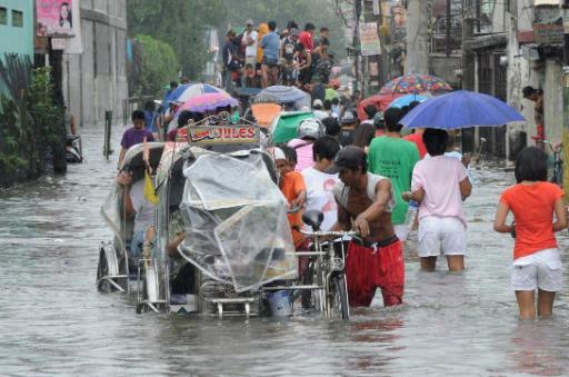 Chaos auch in den Straßen von Navotas, einem Vorort von Manila