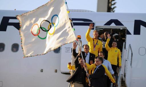 Olympische Flagge in Rio eingetroffen