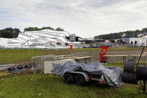 Festzelt bei Popkonzert in Niederlanden eingestürzt
