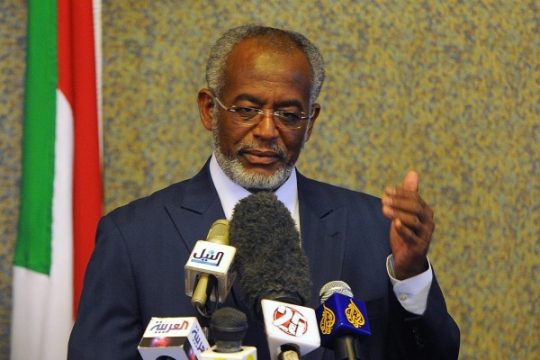 Der sudanesische Außenminister Ali Ahmed Karti