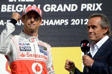 Jenson Button mit Rennsportlegende Jacky Ickx