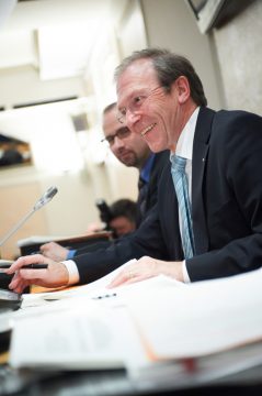 PDG-Präsident Ferdel Schröder