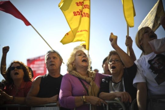 Portugiesische Demonstranten in Lissabon