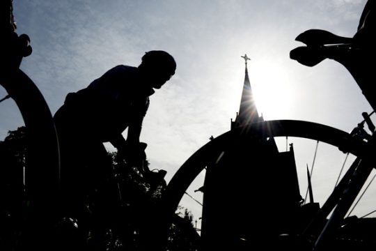 Radprofis beim Training für die Straßen-WM in Valkenburg