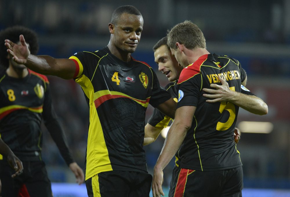 Vincent Kompany, Thomas Vermaelen und Jan Vertonghen freuen sich