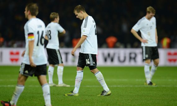 Nicht zu fassen: Deutschland muss nach einem 4:0-Vorsprung noch das Unentschieden hinnehmen