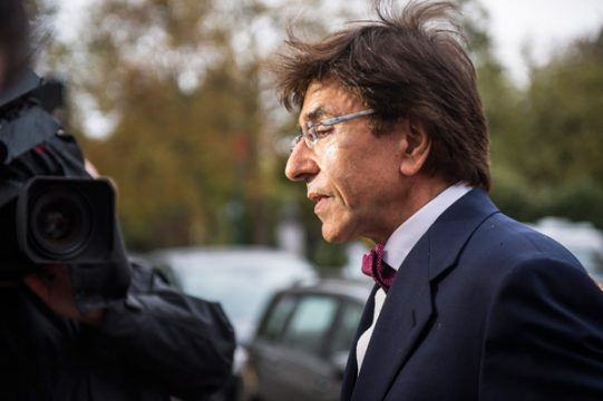 Di Rupo hat am Wochenende stundenlang mit seinen Vizepremierministern über die Eckpunkte des Budgets 2013 beraten