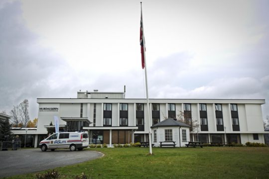 Eröffnung der kolumbianischen Friedensgespräche im Hurdalsjoen Hotel in Hurdal