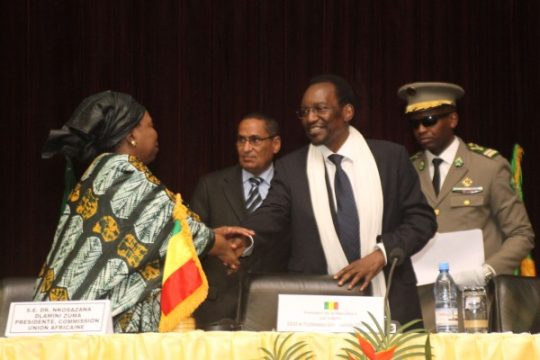 Nkosazana Dlamini-Zuma und Malis Interimspräsident Diouncounda Traoré