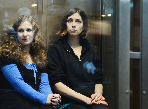 Pussy Riot: Maria und Nadeschda müssen ins Straflager
