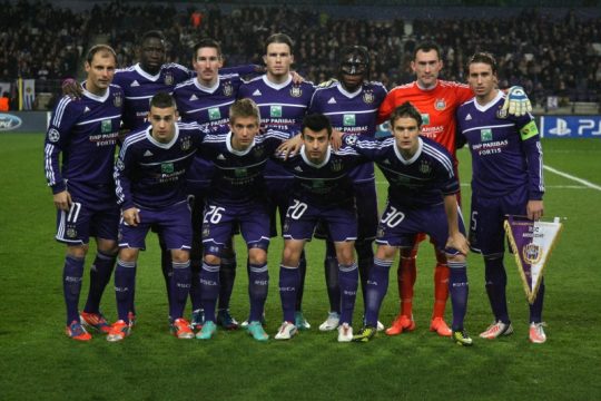Die siegreiche Mannschaft des RSC Anderlecht