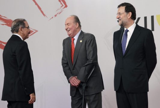 König Juan Carlos und Premier Mariano Rajoy mit Danilo Medina, dem Präsidenten der Dominikanischen Republik
