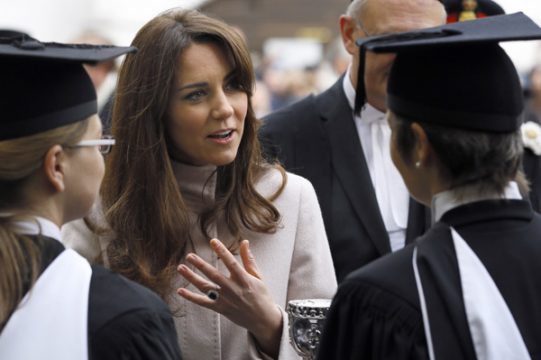 Herzogin Kate beim Besuch in Cambridge