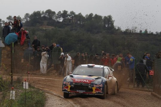 Rallye Spanien: Sébastien Loeb setzt sich an die Spitze