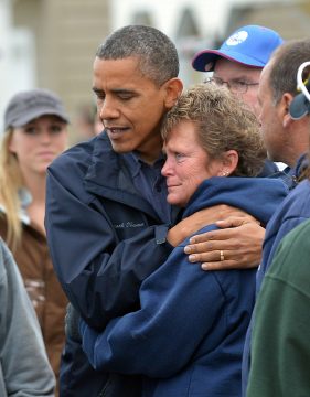 Nach Hurrikan Sandy: US-Präsident Barack Obama sprach den Betroffenen Mut zu (Brigantine, New Jersey)