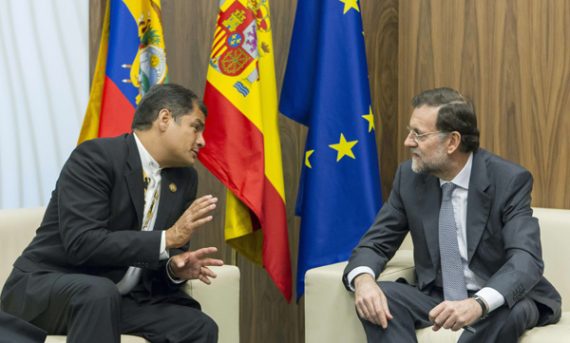 Vor dem iberoamerikanischen Gipfel: Ecuadors Präsident Rafael Correa Santos mit Spaniens Premier Mariano Rajoy