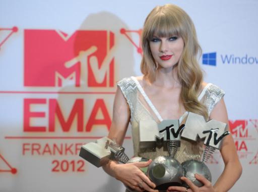 Taylor Swift räumt bei den MTV-Awards ab