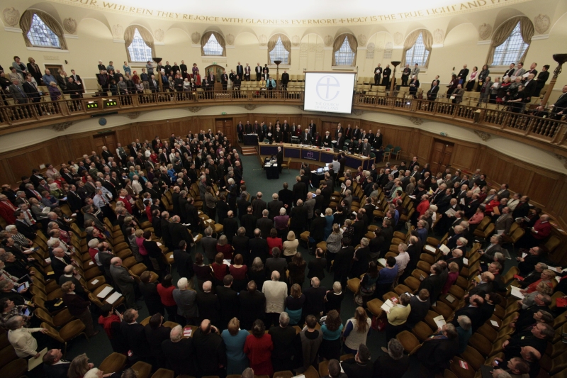 Die Synode der Anglikanischen Kirche in London