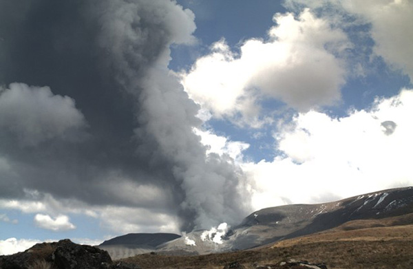 Neuseeländischer Vulkan Mount Tongariro ausgebrochen