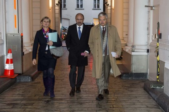 Die Minister Sabine Laruelle, Johan Vande Lanotte und Didier Reynders nach den Haushaltsberatungen