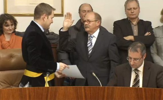 Kelmis: Bürgermeister Goebbels offiziell im Amt