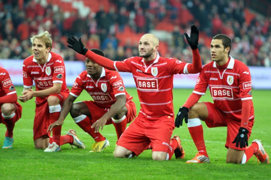 Standard Lüttich fegt Charleroi mit 6:1 vom Platz