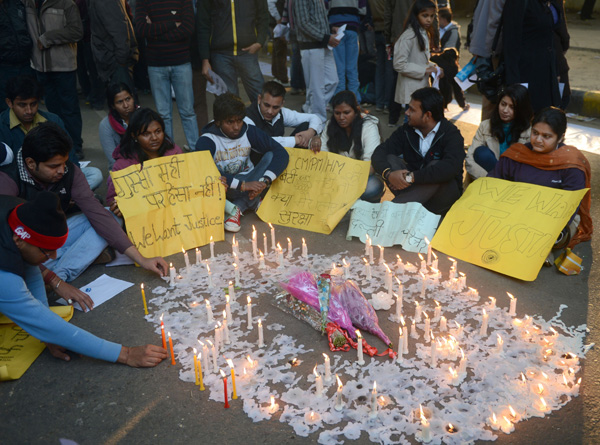 Indien trauert um das junge Vergewaltigungsopfer (Neu Delhi, 30.12.)