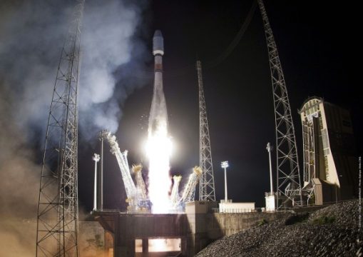 Start der Sojus-Rakete in Kourou