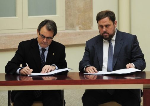 Der katalanische Ministerpräsident Artur Mas und Oriol Junqueras, Chef der ERC (Esquerra Republicana de Catalunya - die Linksrepublikaner Kataloniens)