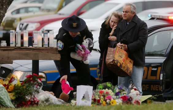 Nach dem Amoklauf: Newtown steht unter Schock