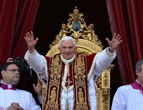 Papst Benedikt am Weihnachtstag