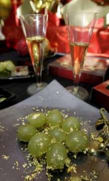 Silvester in Spanien: "Uvas de la Suerte" (Weintrauben des Glücks)
