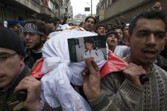 Trauerzug im Bustan al-Qasr-Viertel von Aleppo