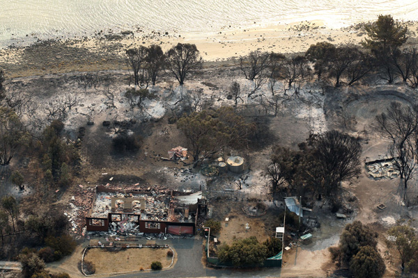 Buschfeuer in Australien: Zerstörte Häuser am Boomer Bay, Tasmanien