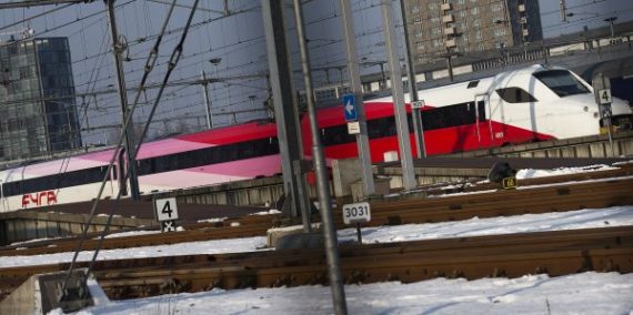 Fyra: Drei Monate zu Pannenbehebung